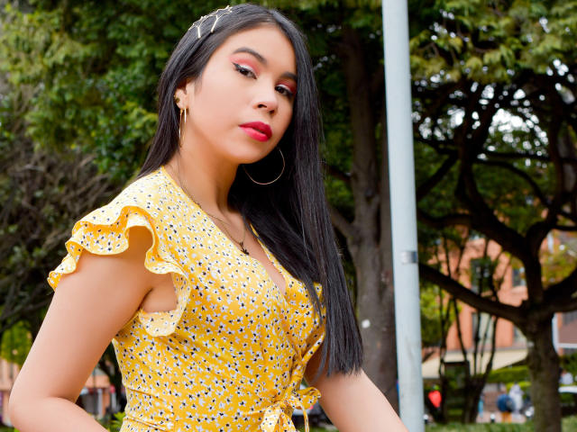 JuanitaMansson - Sexe cam en vivo - 8690356