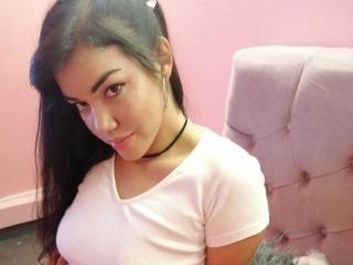 BellaTafur - Live porn &amp; sex cam - 8694640