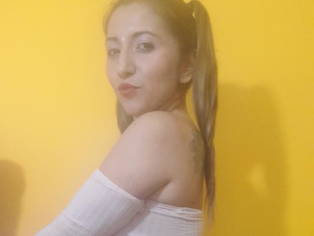 AnnitaLatinHot - Sexe cam en vivo - 8698636