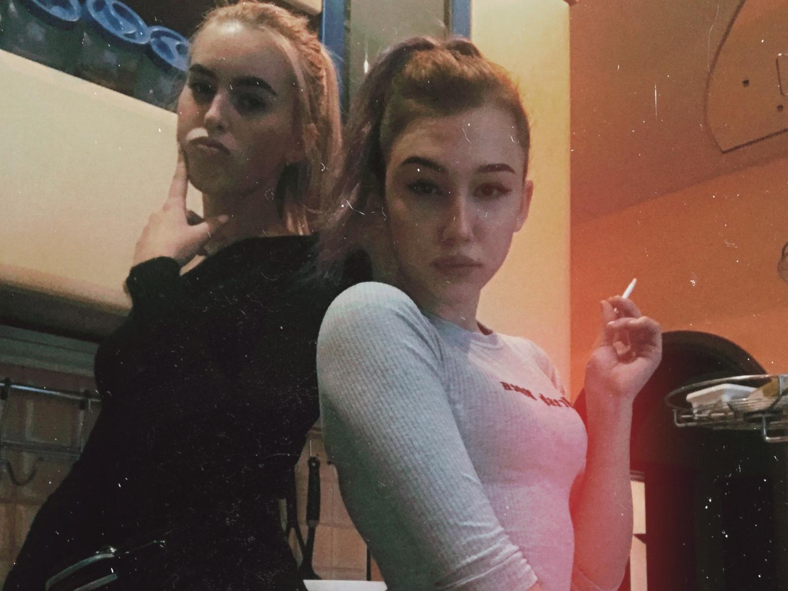 LendiQCarly - Sexe cam en vivo - 8706068