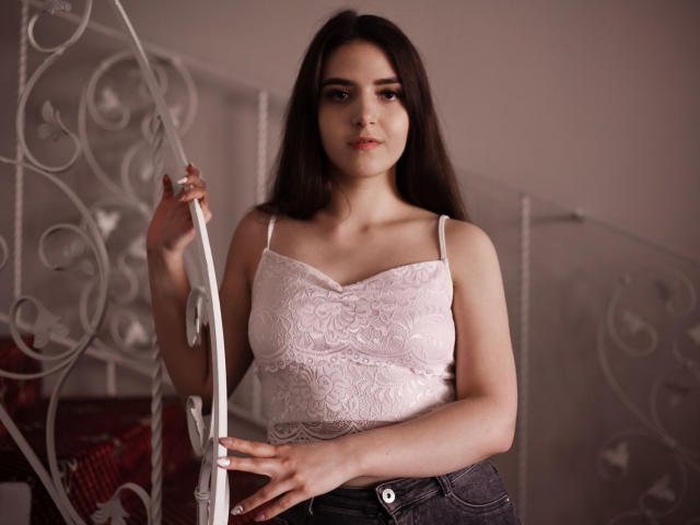 HeartofHeavenn - Live porn &amp; sex cam - 8707600