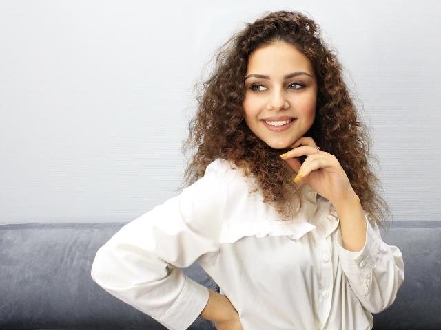 HollyCurli - Live sex cam - 8731580