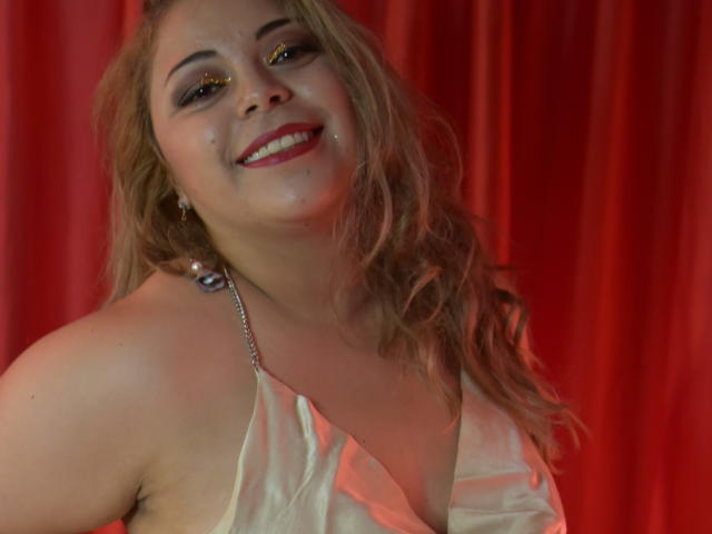 MindyEvans - Live porn &amp; sex cam - 8738904