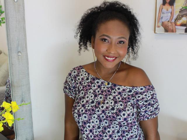 CaroldelaTorre - сексуальная веб-камера в реальном времени - 8751488