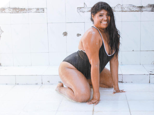 HilaryParxx - сексуальная веб-камера в реальном времени - 8757476