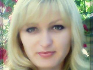 MeganQGold - сексуальная веб-камера в реальном времени - 8760176