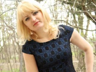 MeganQGold - сексуальная веб-камера в реальном времени - 8760188