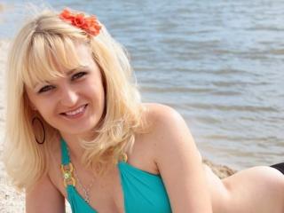 MeganQGold - Live porn &amp; sex cam - 8760212