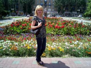 MeganQGold - сексуальная веб-камера в реальном времени - 8760228