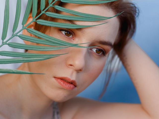 LindaNeal - Sexe cam en vivo - 8760616