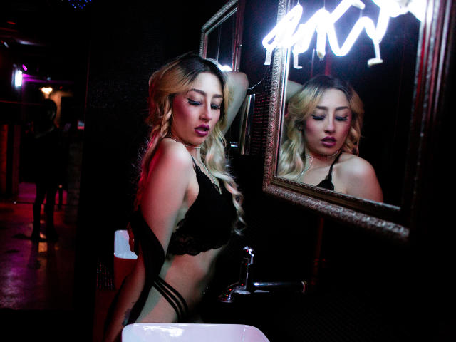 SophiiaGrayy - Sexe cam en vivo - 8761612