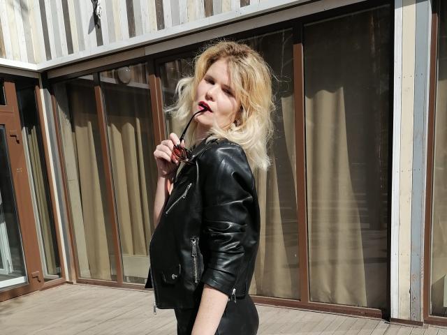 LilyBacker - сексуальная веб-камера в реальном времени - 8780384