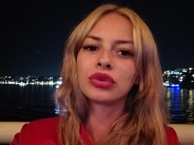 WildPussyBlondy - Sexe cam en vivo - 8791256