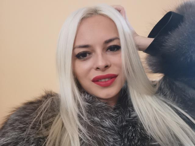 WildPussyBlondy - Sexe cam en vivo - 8793468