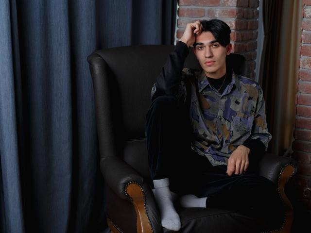 DavidCharliz - сексуальная веб-камера в реальном времени - 8802008