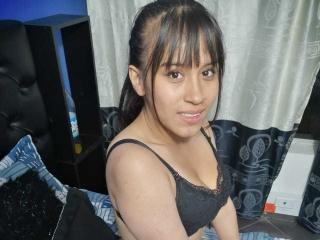 CarolineAnna - Live porn &amp; sex cam - 8808024