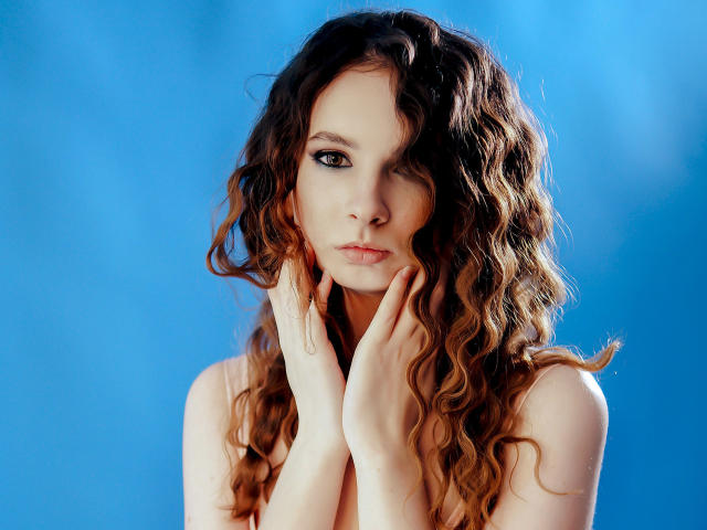 AlonaTaI - сексуальная веб-камера в реальном времени - 8811888