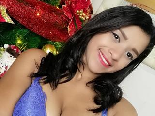 BriannaSexyAss - Chat cam sexy with this latin Nude teen 18+ 