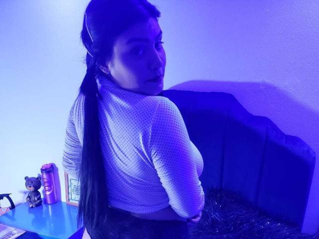 SharonTovar - Live porn &amp; sex cam - 8832852
