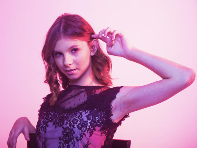 AudreyBarlow - Camera khiêu dâm &amp; quyến rũ trực tiếp - 8838920