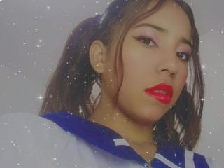 SofiaMartinez - Show x with a chestnut hair X babe 