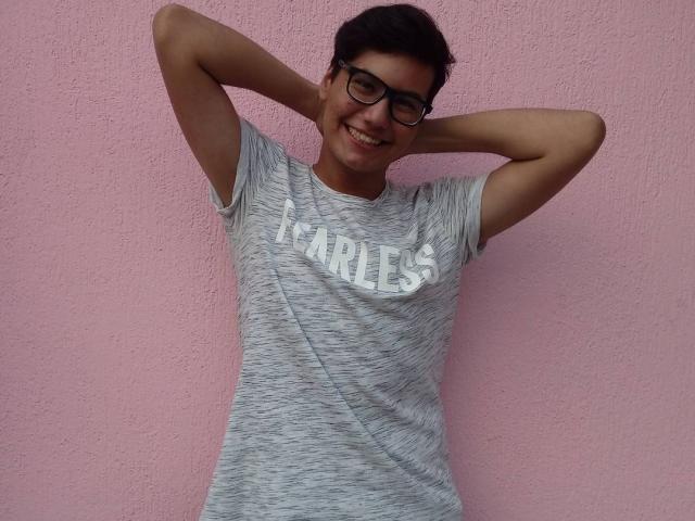 ShinyMan - сексуальная веб-камера в реальном времени - 8858904