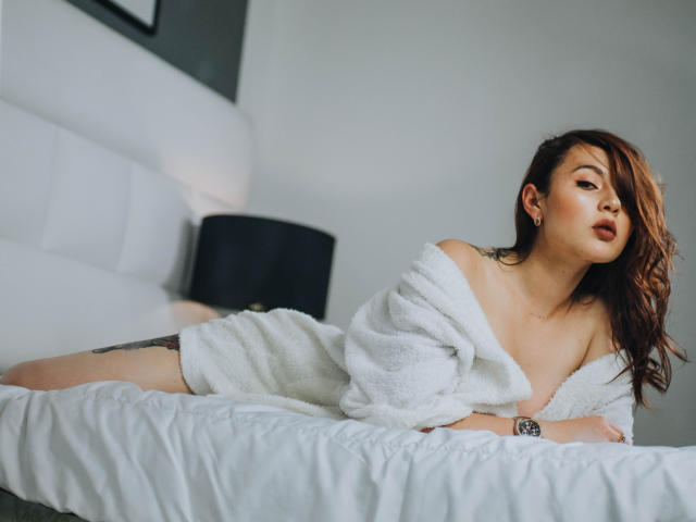 MaddieBel - Sexe cam en vivo - 8859348