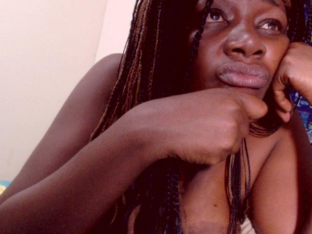 DirtyShortBabe - Live porn &amp; sex cam - 8860628