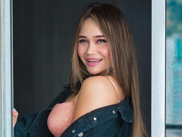 DakotaFire - сексуальная веб-камера в реальном времени - 8872428