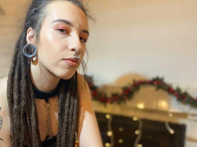 ChelseaKiss69 - Live sexe cam - 8885720
