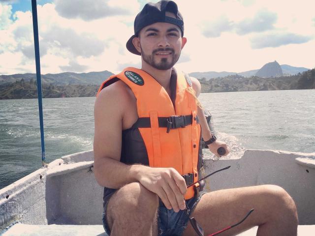 ClarkBig - Camera khiêu dâm &amp; quyến rũ trực tiếp - 8888684