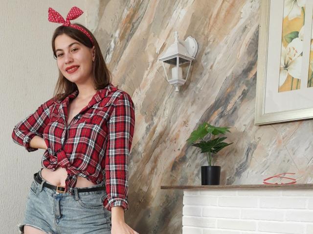 MiaManson - Live Sex Cam - 8898272