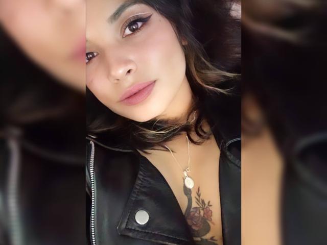 KateJolie - Live porn &amp; sex cam - 8904840