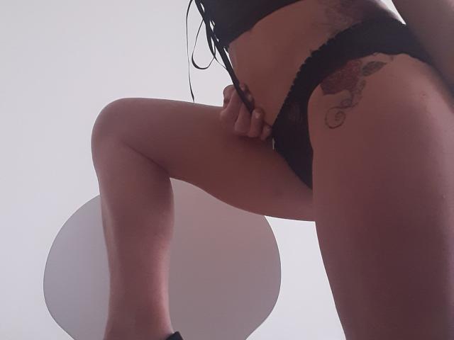 julianaaaa - Live porn &amp; sex cam - 8909724