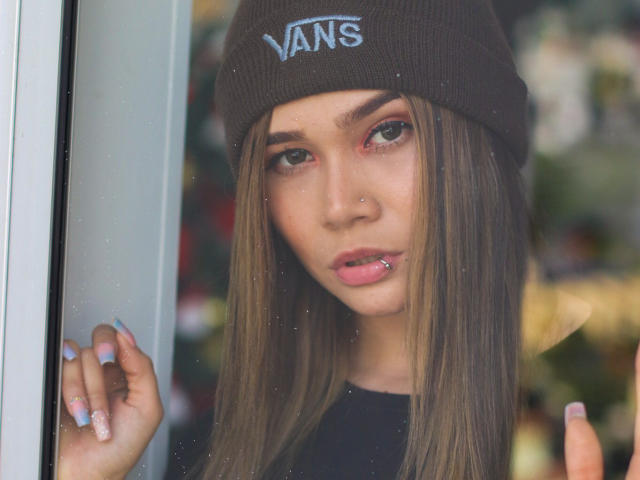 DakotaFire - сексуальная веб-камера в реальном времени - 8910996