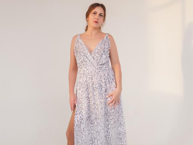 DaniellaDora - Sexe cam en vivo - 8912344