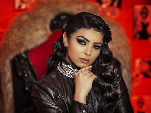 Devasha - Live sex cam - 8917332