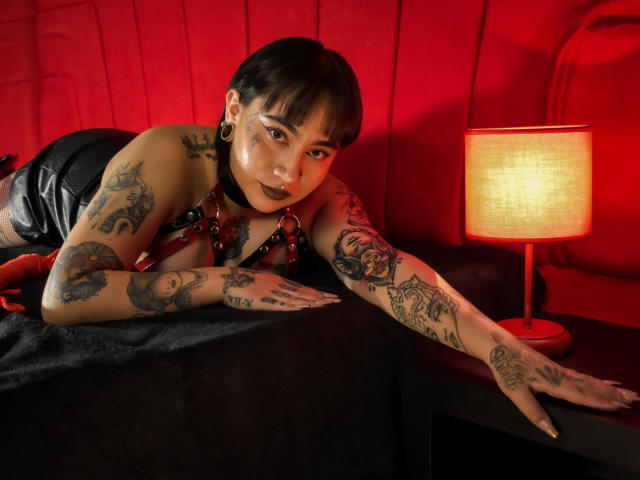 NirvanaPervert - Sexe cam en vivo - 8921048