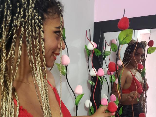 TheBigAssHot - Sexe cam en vivo - 8934460