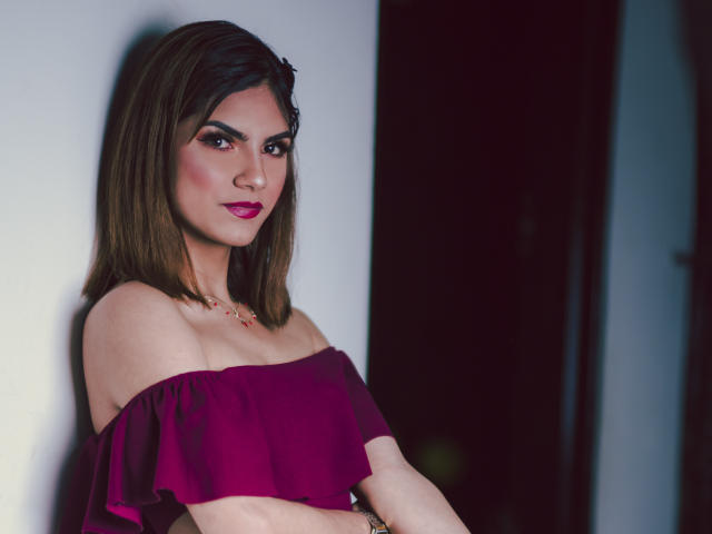 AntonellaBroown - Live sexe cam - 8937216