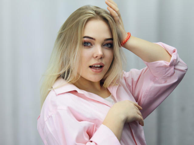 JuliaJonesX - Sexe cam en vivo - 8951712