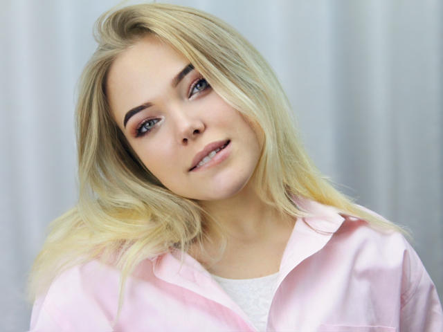 JuliaJonesX - Live porn &amp; sex cam - 8951728