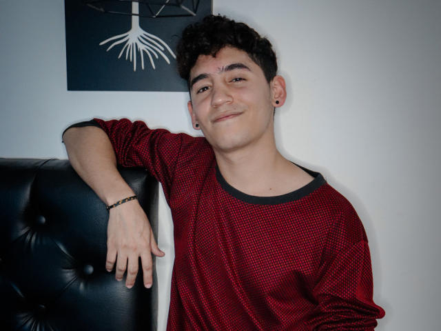 BlizzardAdnCloudd - Live porn &amp; sex cam - 8965900