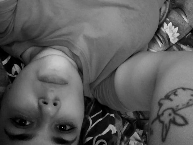 VeryPassionateCouple - Sexe cam en vivo - 8970824