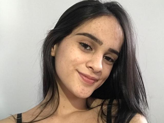 IsabellaHernandez - Live porn &amp; sex cam - 8979976