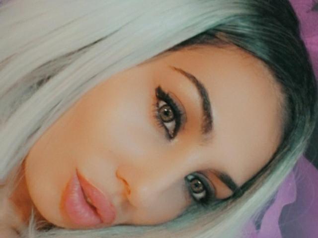 BrunetteBabe69 - Sexe cam en vivo - 8980260