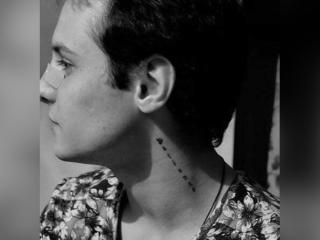 ArmoredLux - Sexe cam en vivo - 8984356