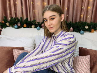 JanieDouglas - Live sex cam - 8987444