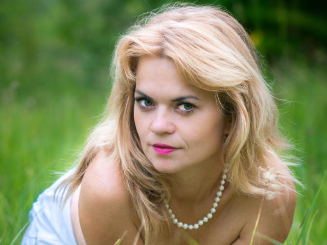 SorceresSweet - Live porn &amp; sex cam - 9000644