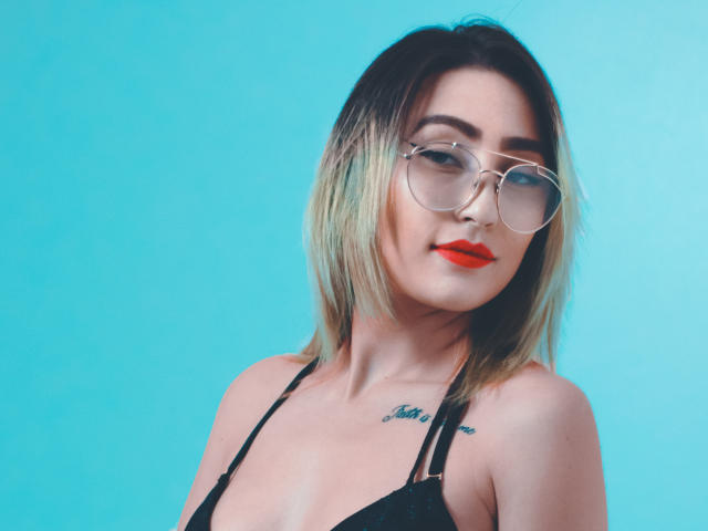 SophiiaGrayy - Sexe cam en vivo - 9005468